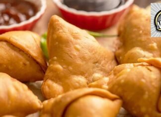 What are some of the top places to find the best samosas in NYC? best samosa restuarant in new york city, united states